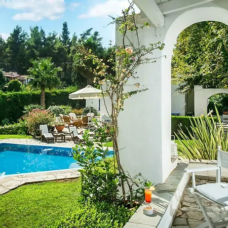 Ilianna Villa *