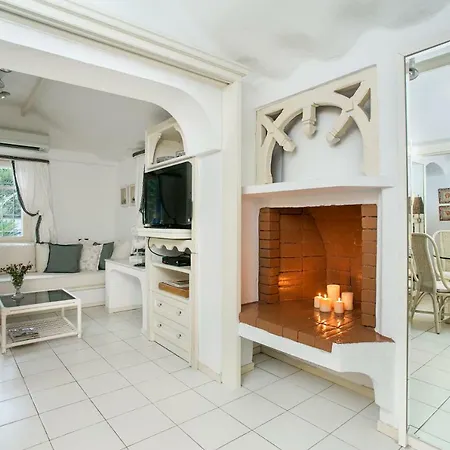 Ilianna Villa